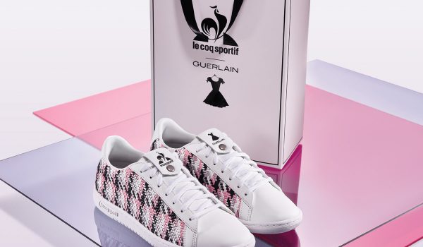 Le Coq sportif et la Maison Guerlain s’associent une seconde fois pour créer un nouveau modèle.