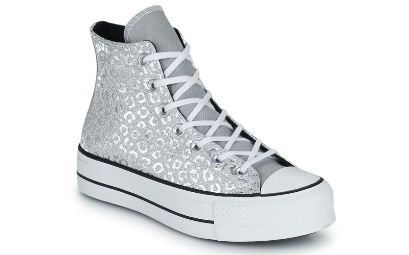 5-looks-parfaits-pour-les-fêtes-converse