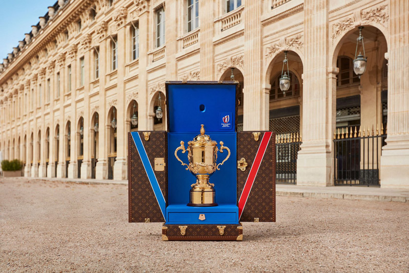 La malle officielle de la Coupe du monde de rugby 2023 est signée Louis  Vuitton - MAGTOO