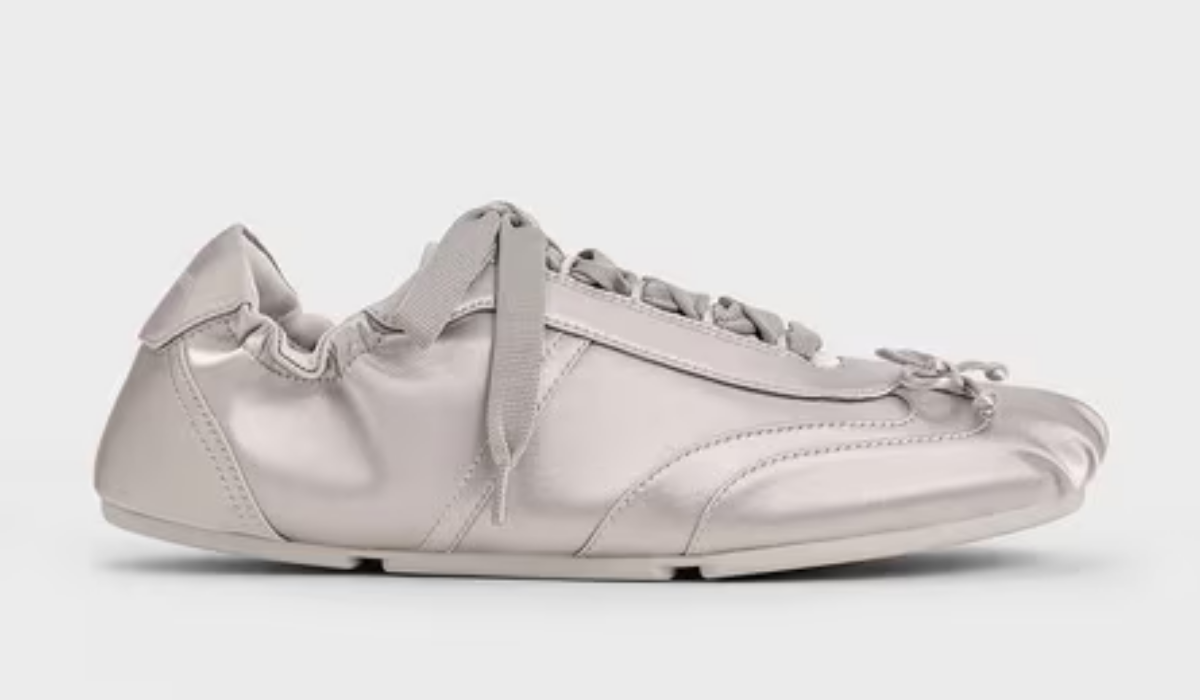 sneakerina